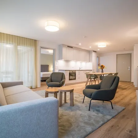 Apartamento Modern Entrelagos
