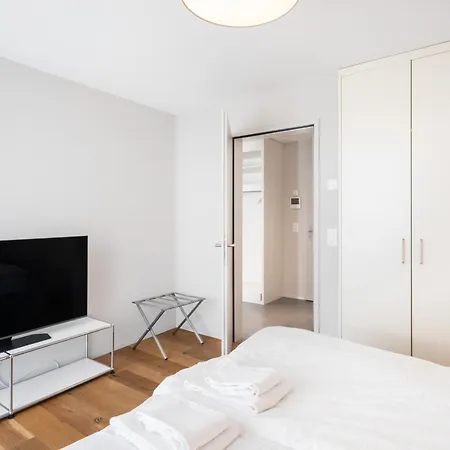 Apartment Modern